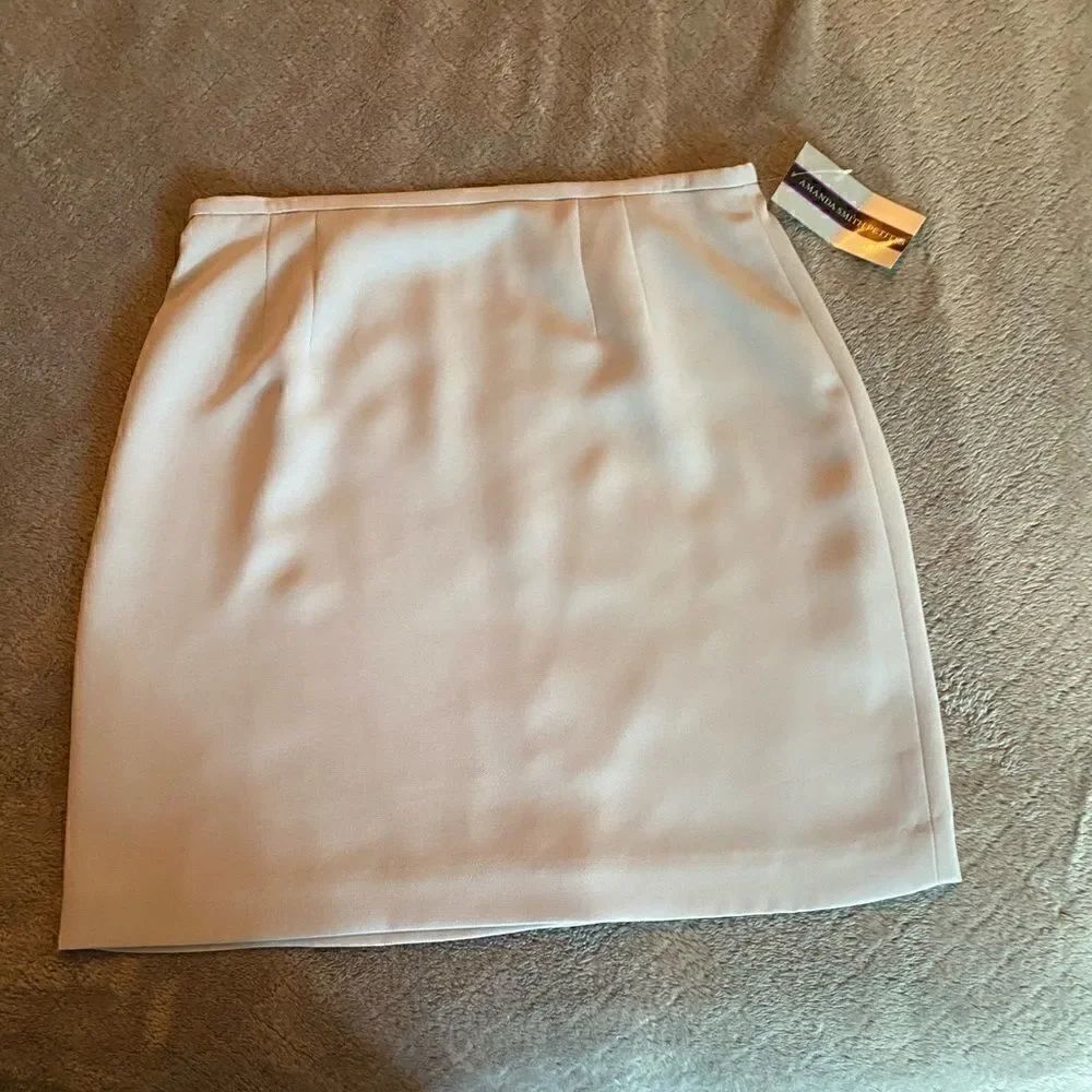 NWT light gray petite skirt